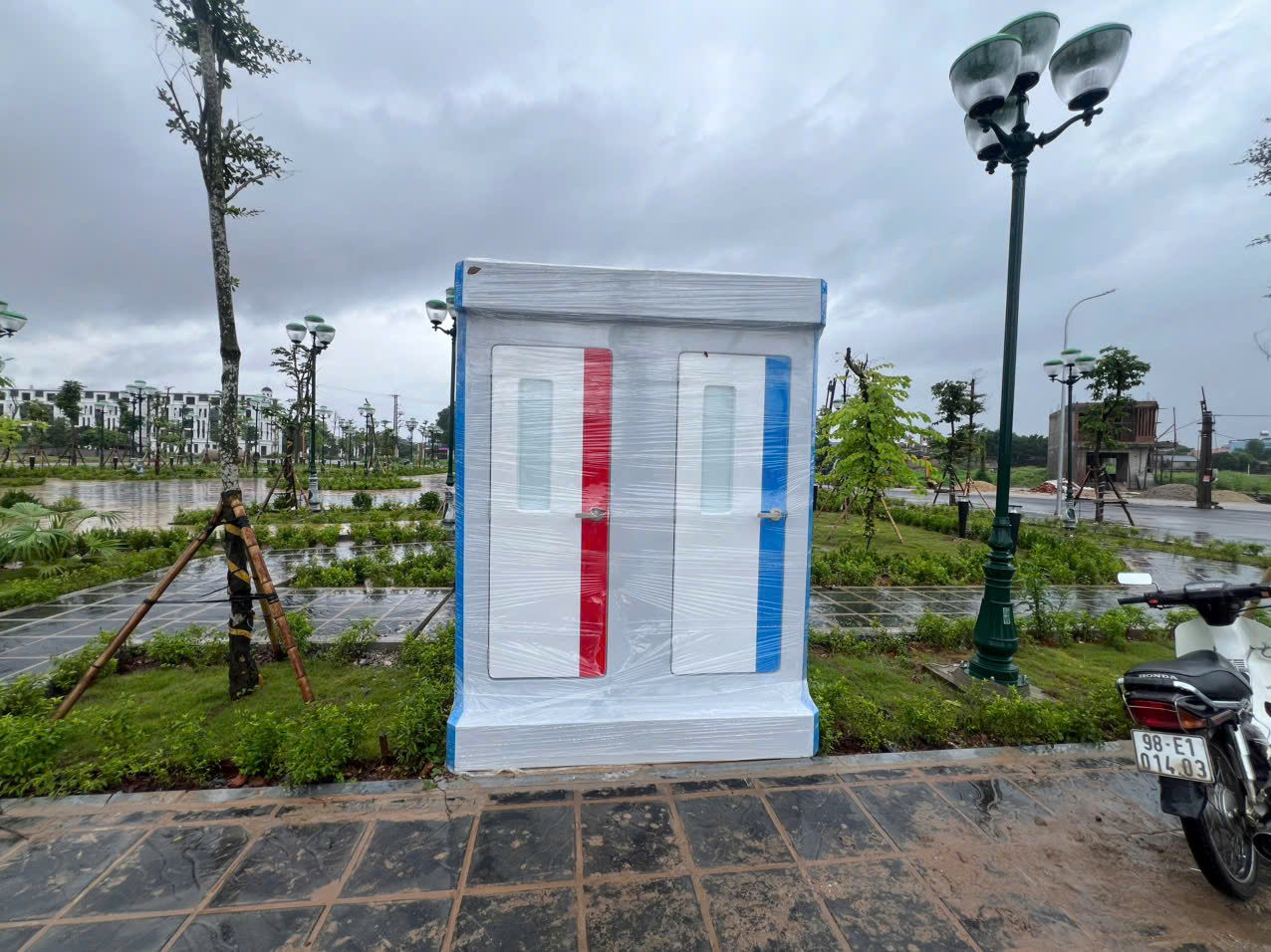 Nhà vệ sinh composite Handy H17.2D